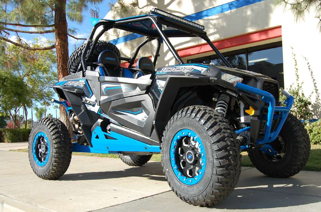 Мотовездеход RZR XP 1000 EPS